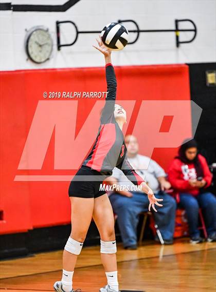 Thumbnail 2 in Fort Bend Travis vs. Fort Bend Austin photogallery.