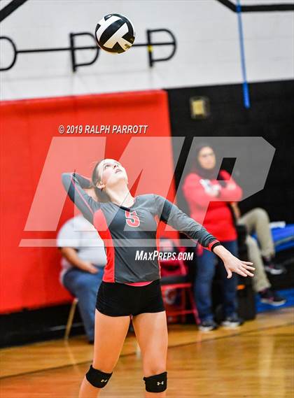 Thumbnail 3 in Fort Bend Travis vs. Fort Bend Austin photogallery.