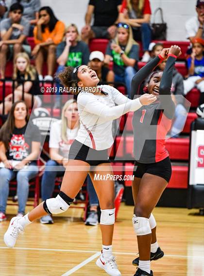 Thumbnail 3 in Fort Bend Travis vs. Fort Bend Austin photogallery.