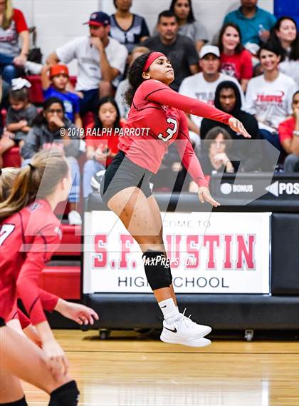 Thumbnail 3 in Fort Bend Travis vs. Fort Bend Austin photogallery.