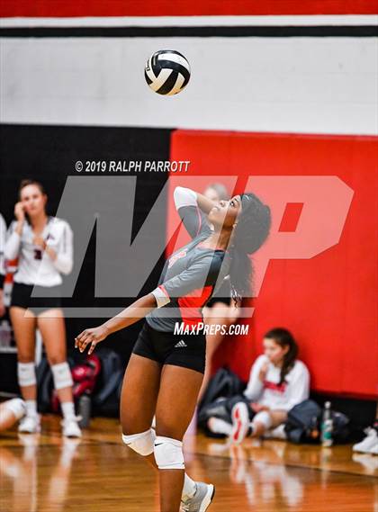 Thumbnail 1 in Fort Bend Travis vs. Fort Bend Austin photogallery.