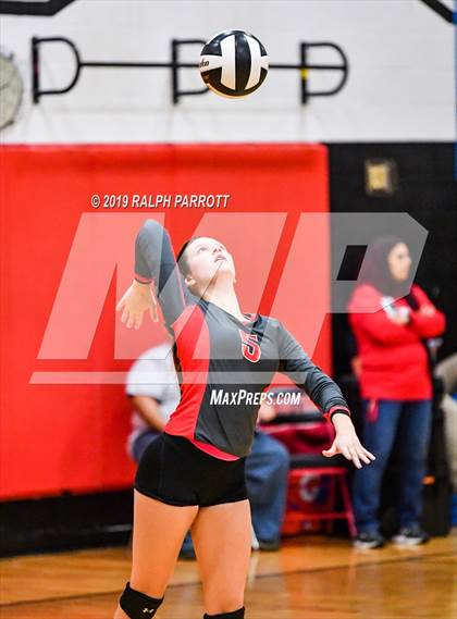 Thumbnail 2 in Fort Bend Travis vs. Fort Bend Austin photogallery.