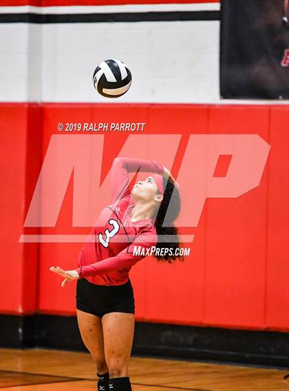 Thumbnail 3 in Fort Bend Travis vs. Fort Bend Austin photogallery.