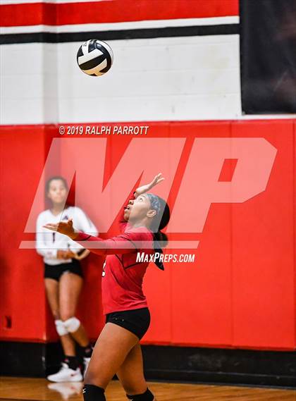 Thumbnail 2 in Fort Bend Travis vs. Fort Bend Austin photogallery.