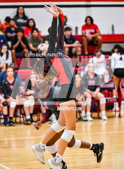 Thumbnail 1 in Fort Bend Travis vs. Fort Bend Austin photogallery.