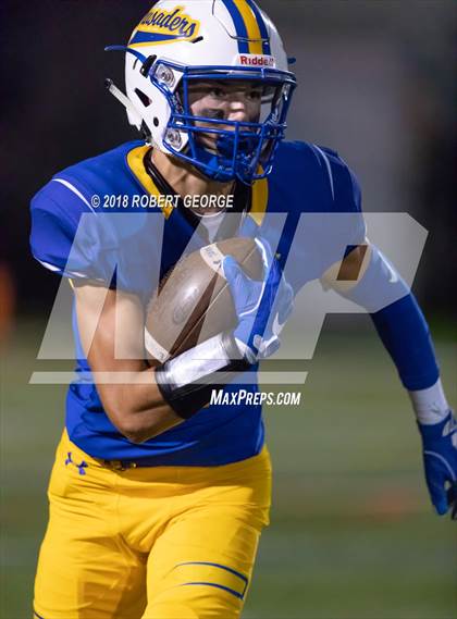 Thumbnail 1 in  Muskego @ Catholic Memorial photogallery.