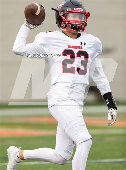 Thumbnail 2 in  Muskego @ Catholic Memorial photogallery.