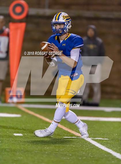 Thumbnail 1 in  Muskego @ Catholic Memorial photogallery.
