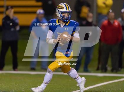 Thumbnail 3 in  Muskego @ Catholic Memorial photogallery.