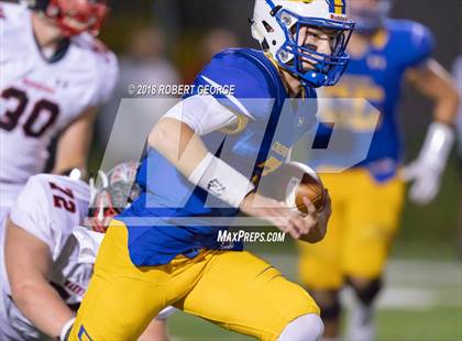 Thumbnail 1 in  Muskego @ Catholic Memorial photogallery.