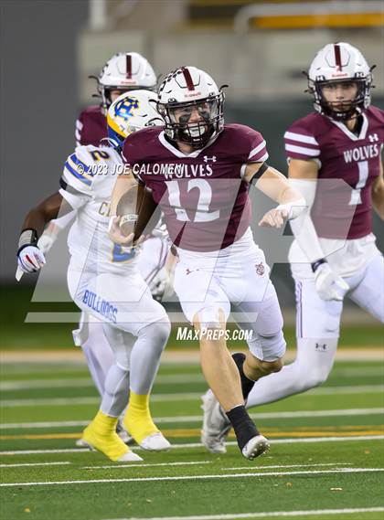 Thumbnail 3 in Chapel Hill vs Davenport (UIL 4A D1 State Semifinal) photogallery.