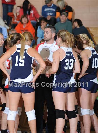 Thumbnail 1 in Unity vs. Webster (WIAA Regional Semi-Finals) photogallery.