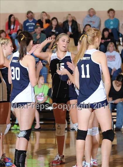 Thumbnail 3 in Unity vs. Webster (WIAA Regional Semi-Finals) photogallery.