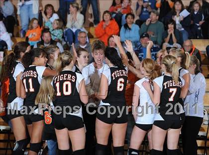 Thumbnail 1 in Unity vs. Webster (WIAA Regional Semi-Finals) photogallery.
