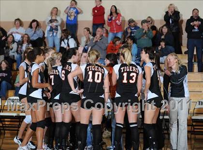 Thumbnail 1 in Unity vs. Webster (WIAA Regional Semi-Finals) photogallery.
