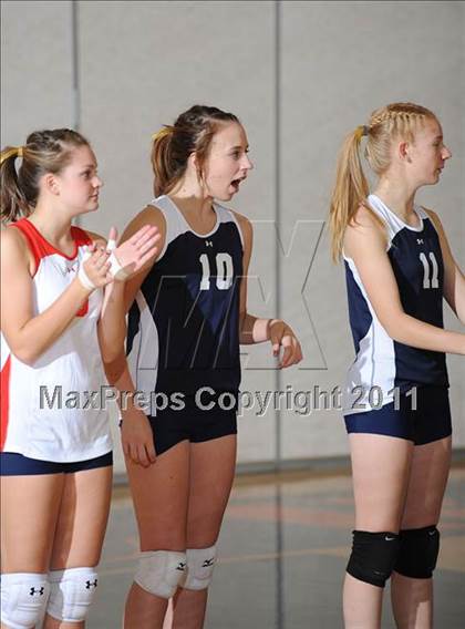 Thumbnail 1 in Unity vs. Webster (WIAA Regional Semi-Finals) photogallery.