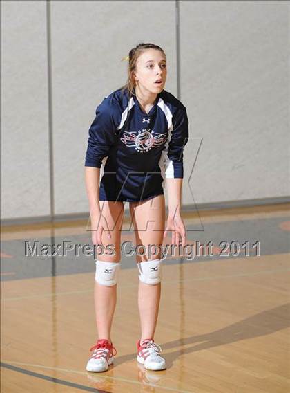 Thumbnail 2 in Unity vs. Webster (WIAA Regional Semi-Finals) photogallery.