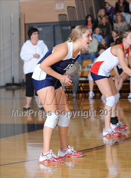 Thumbnail 1 in Unity vs. Webster (WIAA Regional Semi-Finals) photogallery.