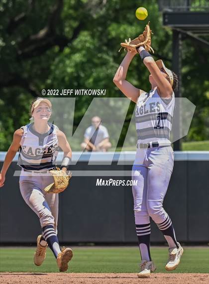Thumbnail 3 in East Forsyth vs D.H. Conley (NCHSAA 4A Final Game 2)  photogallery.