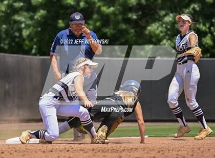 Thumbnail 3 in East Forsyth vs D.H. Conley (NCHSAA 4A Final Game 2)  photogallery.