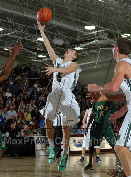 Thumbnail 1 in Long Beach Poly vs. Jackson (MaxPreps Holiday Classic) photogallery.