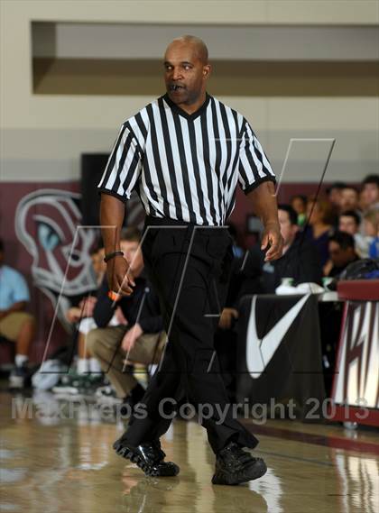 Thumbnail 1 in Long Beach Poly vs. Jackson (MaxPreps Holiday Classic) photogallery.