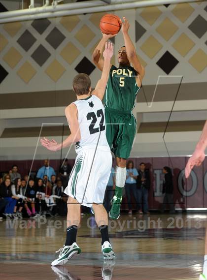 Thumbnail 1 in Long Beach Poly vs. Jackson (MaxPreps Holiday Classic) photogallery.