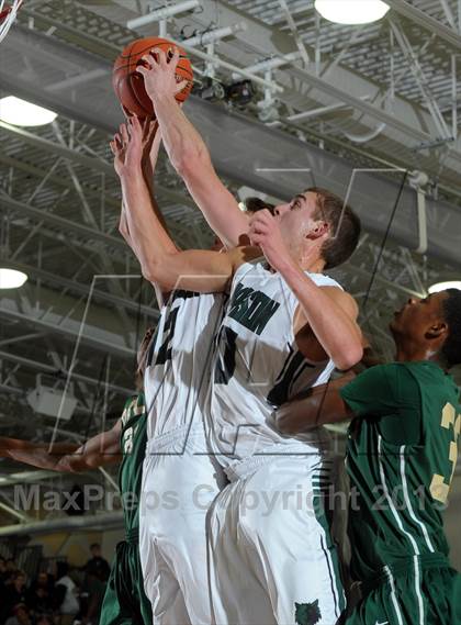 Thumbnail 1 in Long Beach Poly vs. Jackson (MaxPreps Holiday Classic) photogallery.