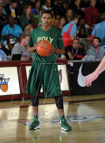 Thumbnail 2 in Long Beach Poly vs. Jackson (MaxPreps Holiday Classic) photogallery.