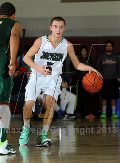 Thumbnail 3 in Long Beach Poly vs. Jackson (MaxPreps Holiday Classic) photogallery.