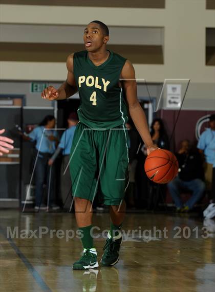 Thumbnail 2 in Long Beach Poly vs. Jackson (MaxPreps Holiday Classic) photogallery.