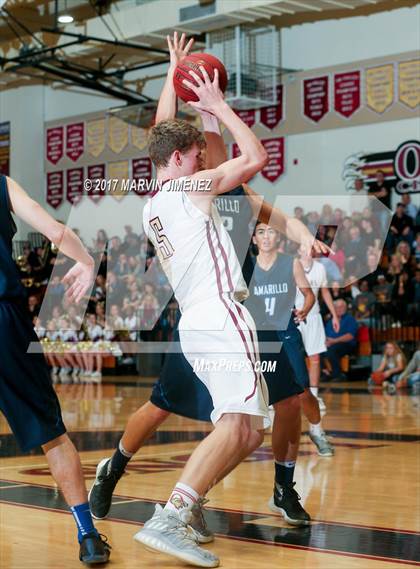 Thumbnail 3 in Oaks Christian vs Camarillo (CIF 1st First Round Playoff) photogallery.