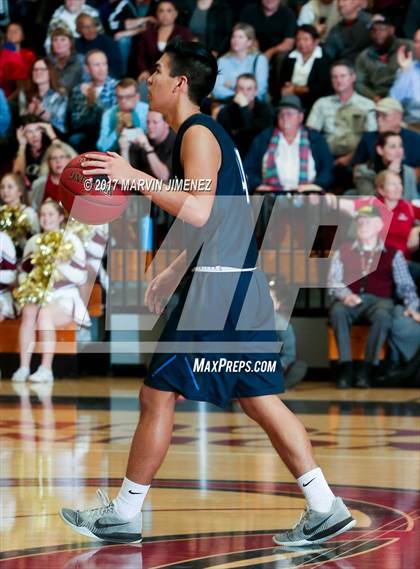 Thumbnail 3 in Oaks Christian vs Camarillo (CIF 1st First Round Playoff) photogallery.