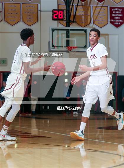 Thumbnail 1 in Oaks Christian vs Camarillo (CIF 1st First Round Playoff) photogallery.