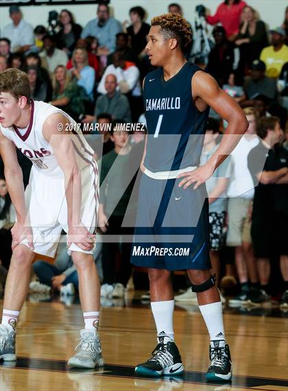 Thumbnail 3 in Oaks Christian vs Camarillo (CIF 1st First Round Playoff) photogallery.