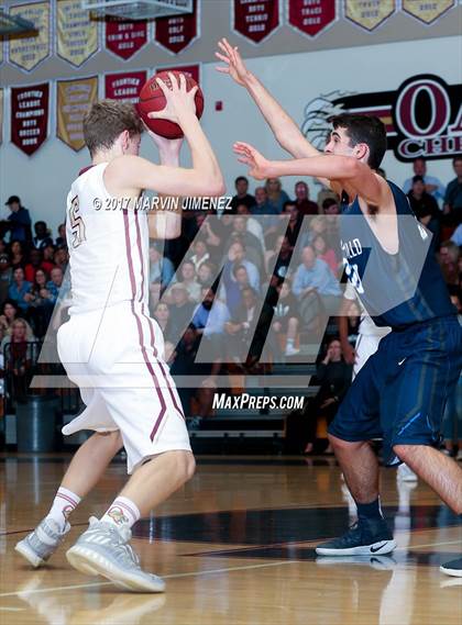 Thumbnail 3 in Oaks Christian vs Camarillo (CIF 1st First Round Playoff) photogallery.
