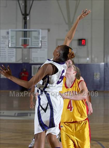 Thumbnail 2 in Oakdale @ Sacramento (CIF SJS Playoffs) photogallery.