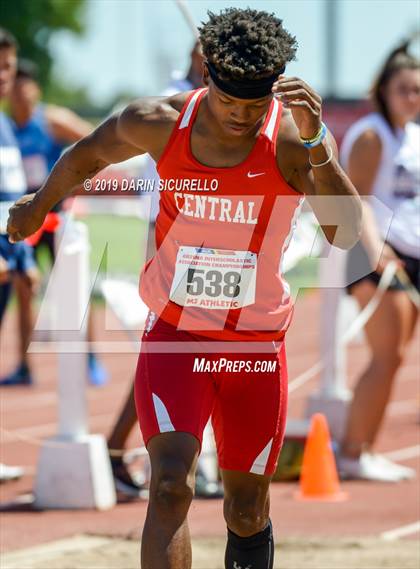 Thumbnail 3 in AIA Track & Field Championships-Wed (Boys Long Jump) photogallery.