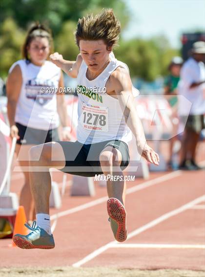 Thumbnail 3 in AIA Track & Field Championships-Wed (Boys Long Jump) photogallery.