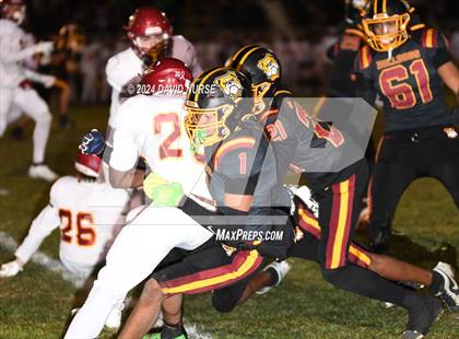 Thumbnail 1 in Highland vs. Woodrow Wilson (CIF SS Division 9 Championship) photogallery.