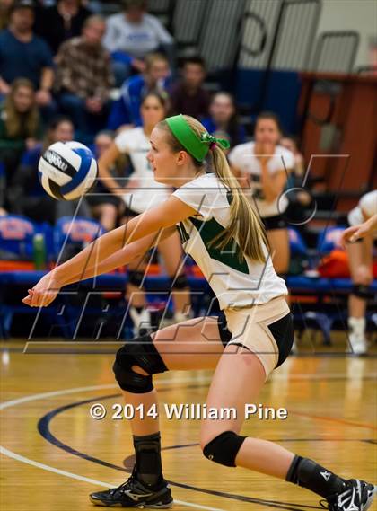 Thumbnail 1 in Cornwall Central vs. Wallkill (Section 9 Class A Final) photogallery.