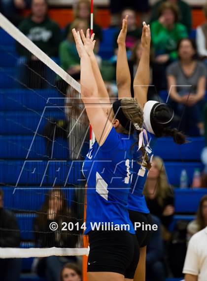 Thumbnail 2 in Cornwall Central vs. Wallkill (Section 9 Class A Final) photogallery.