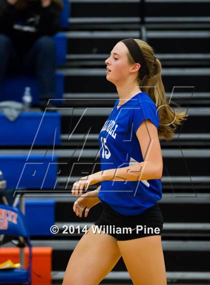 Thumbnail 1 in Cornwall Central vs. Wallkill (Section 9 Class A Final) photogallery.