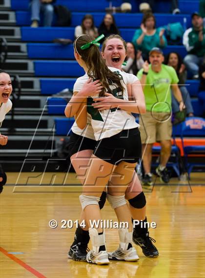 Thumbnail 1 in Cornwall Central vs. Wallkill (Section 9 Class A Final) photogallery.