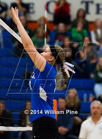 Thumbnail 3 in Cornwall Central vs. Wallkill (Section 9 Class A Final) photogallery.