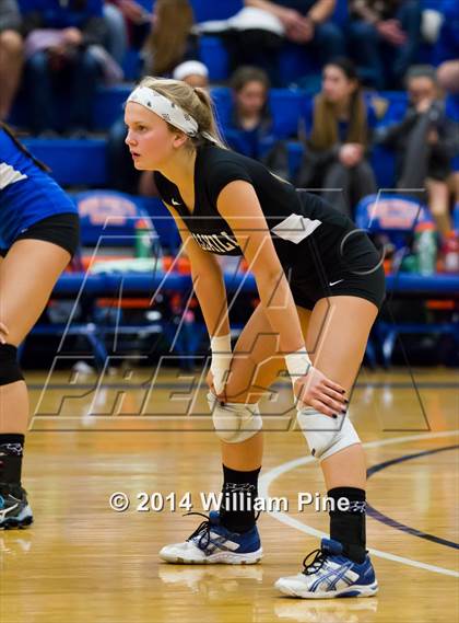 Thumbnail 1 in Cornwall Central vs. Wallkill (Section 9 Class A Final) photogallery.