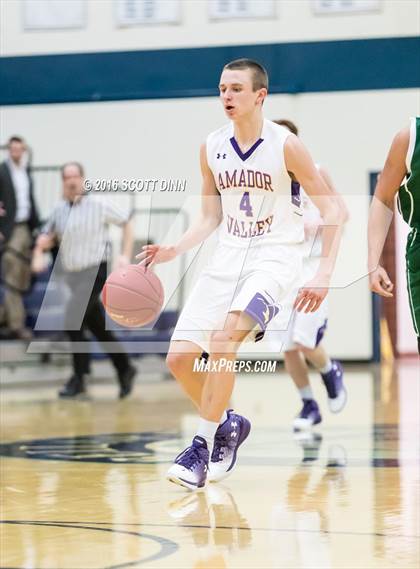 Thumbnail 1 in Palo Alto vs Amador Valley (DJ Frandsen Memorial Tournament) photogallery.