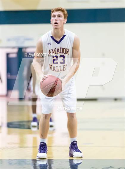Thumbnail 2 in Palo Alto vs Amador Valley (DJ Frandsen Memorial Tournament) photogallery.