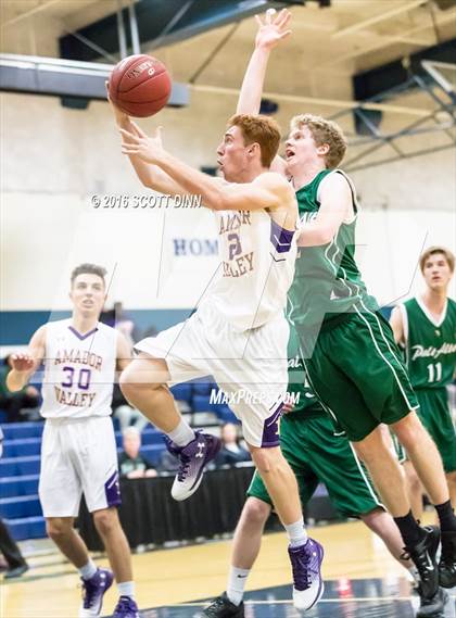 Thumbnail 3 in Palo Alto vs Amador Valley (DJ Frandsen Memorial Tournament) photogallery.
