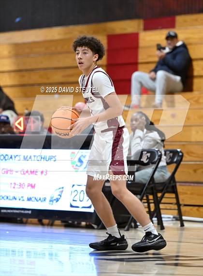 Thumbnail 2 in Galt vs. Laguna Creek (916 vs. 209 Challenge) photogallery.